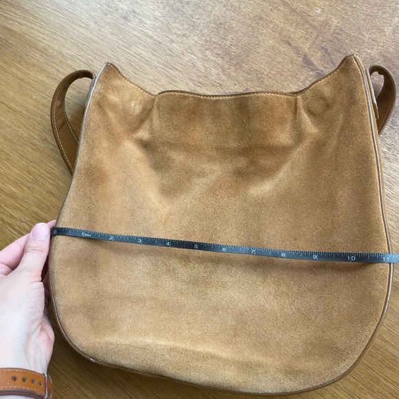 RARE Suede Mansur Gavriel shoulder bag- gorgeous camel color! - Picture 12 of 14